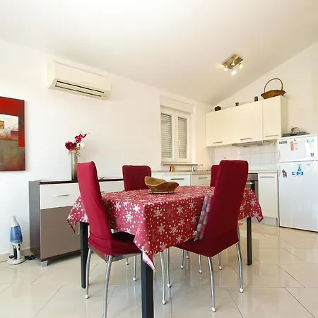 Fuer 4 Personen Ca 54 Qm In Fazana-surida, Istrien Istrische Riviera *