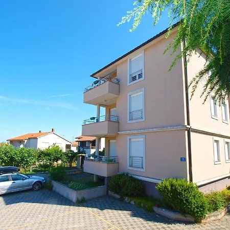 Apartment Fuer 4 Personen Ca 54 Qm In Fazana-surida, Istrien Istrische Riviera *